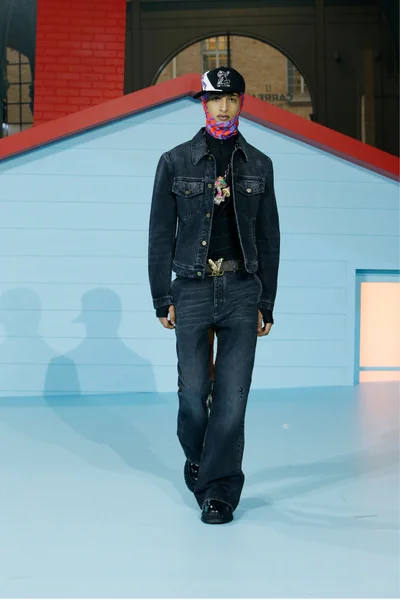 Look 20